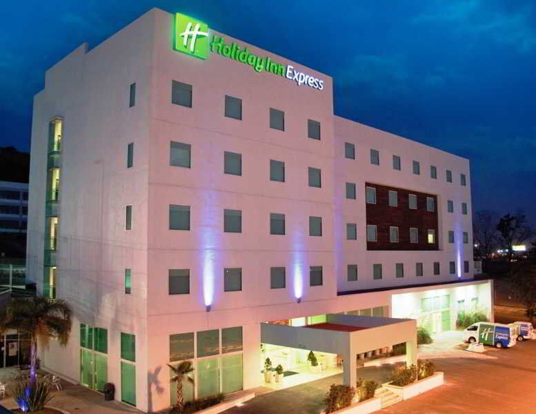 Holiday Inn Express Guadalajara Iteso By Ihg Zapopan Exterior photo